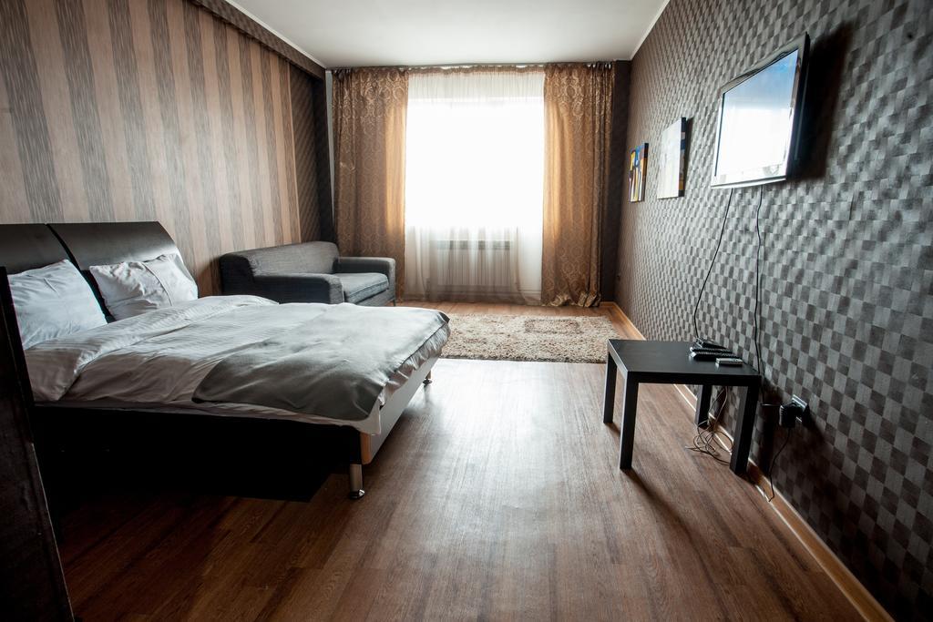 Апартаменты На Маркова Almaty Eksteriør bilde